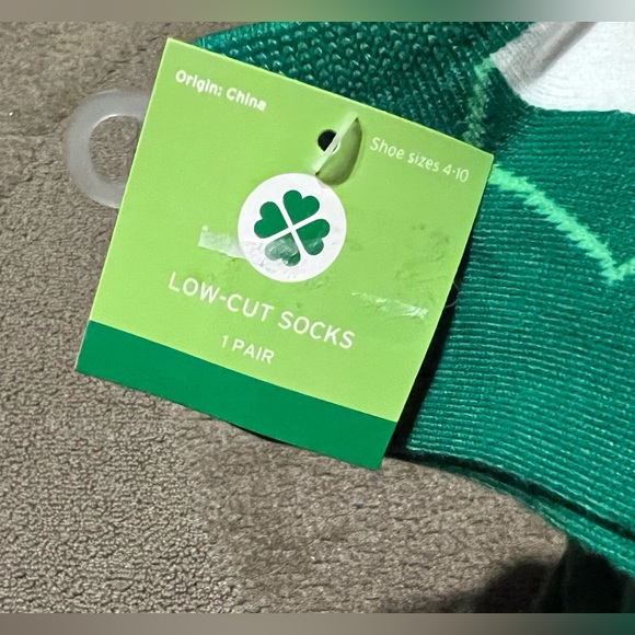 *6 for $10!* St. Patrick’s Day Paddy Low-Cut Socks Tuxedo Leprechaun Shamrock ☘️ - Picture 4 of 5